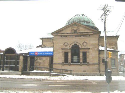 Side elevation, Bank of Montreal, Sydney, NS, 2008.; Heritage Division, NS Dept. of Tourism, Culture and Heritage, 2008