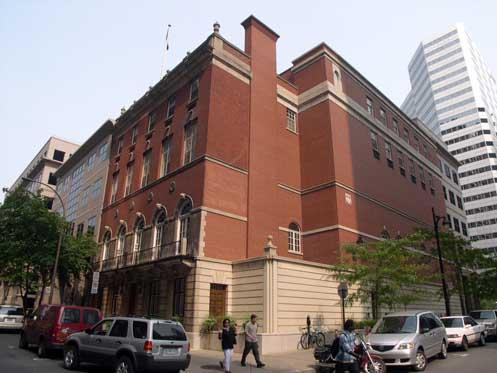 Édifice du Club-Universitaire-de-Montréal; Ministère de la Culture, des Communications et de la Condition féminine, Jean-François Rodrigue, 2004
