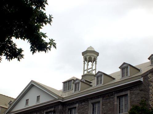 Détail de la maison Saint-Joseph-du-Sault-au-Récollet; Ministère de la Culture, des Communications et de la Condition féminine, Jean-François Rodrigue, 2004