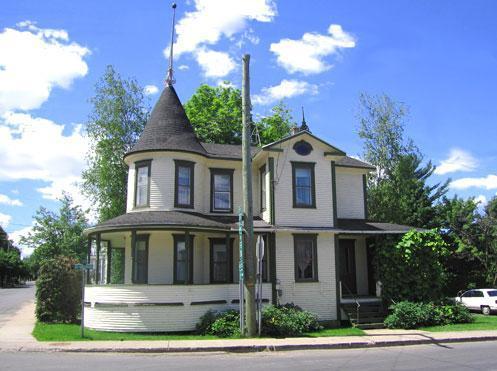 Maison Louis-Dumont; Ministère de la Culture, des Communications et de la Condition féminine, Jean-François Rodrigue, 2006