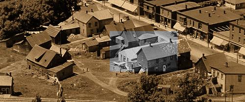 Former commercial block, Moulée Poirier highlighted, 1931.; Private collection - information on file