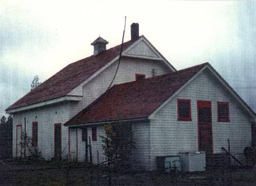 Corner view of the Fog Alarm building at Mississagi Strait.; Transport Canada / Transports Canada