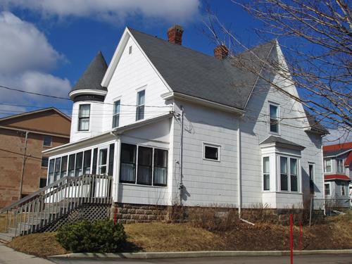 201 Queen Street - looking northwest - 2006; Moncton Museum