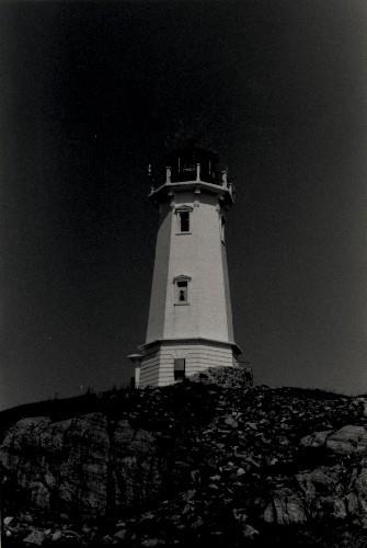 View of the south faces of the Tower at Louisbourg, 1990.; Transport Canada / Transports Canada, 1990.