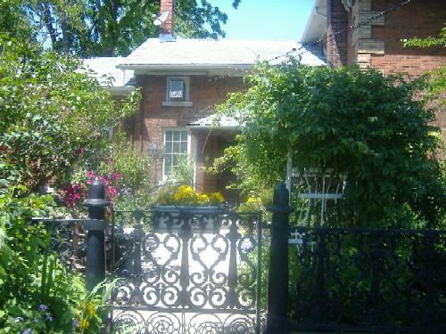 Wrought iron fence erected by Jonathan Neff at the time of Ingleside's construction.; Photograph by Callie Hemsworth, 2007.