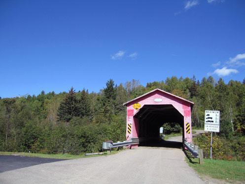 Pont couvert de Saint-Mathieu; Ministère de la Culture, des Communications et de la Condition féminine, Jean-François Rodrigue, 2006