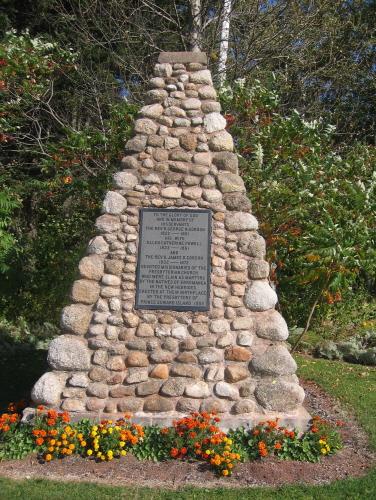 Showing the Gordon memorial cairn; Province of PEI, Charlotte Stewart, 2007