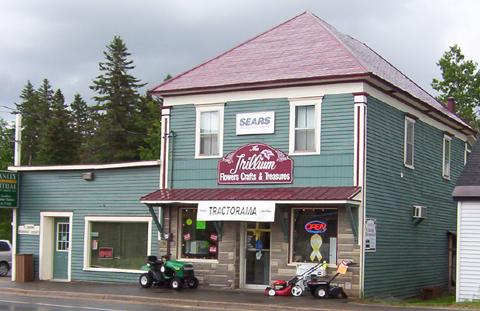 The front elevation of the Bamford Store in the commercial district of Doaktown, 2007.; Village of Doaktown