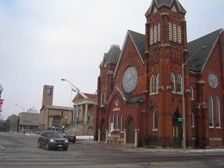 Featured are Park Baptist Church, the Public Library and Central Presbyterian Church, 2007.; Kayla Jonas, 2007.