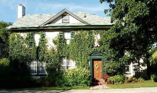 Principal Façade facing Lorne Avenue; Heritage Newmarket