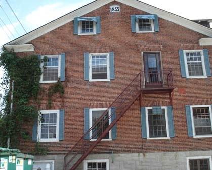 Of note is the date stone in the gable which reads “1855”.; Kendra Green, 2007.
