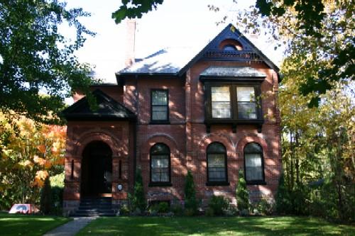 Front facade of Crawley House; Susan Schappert, 2007